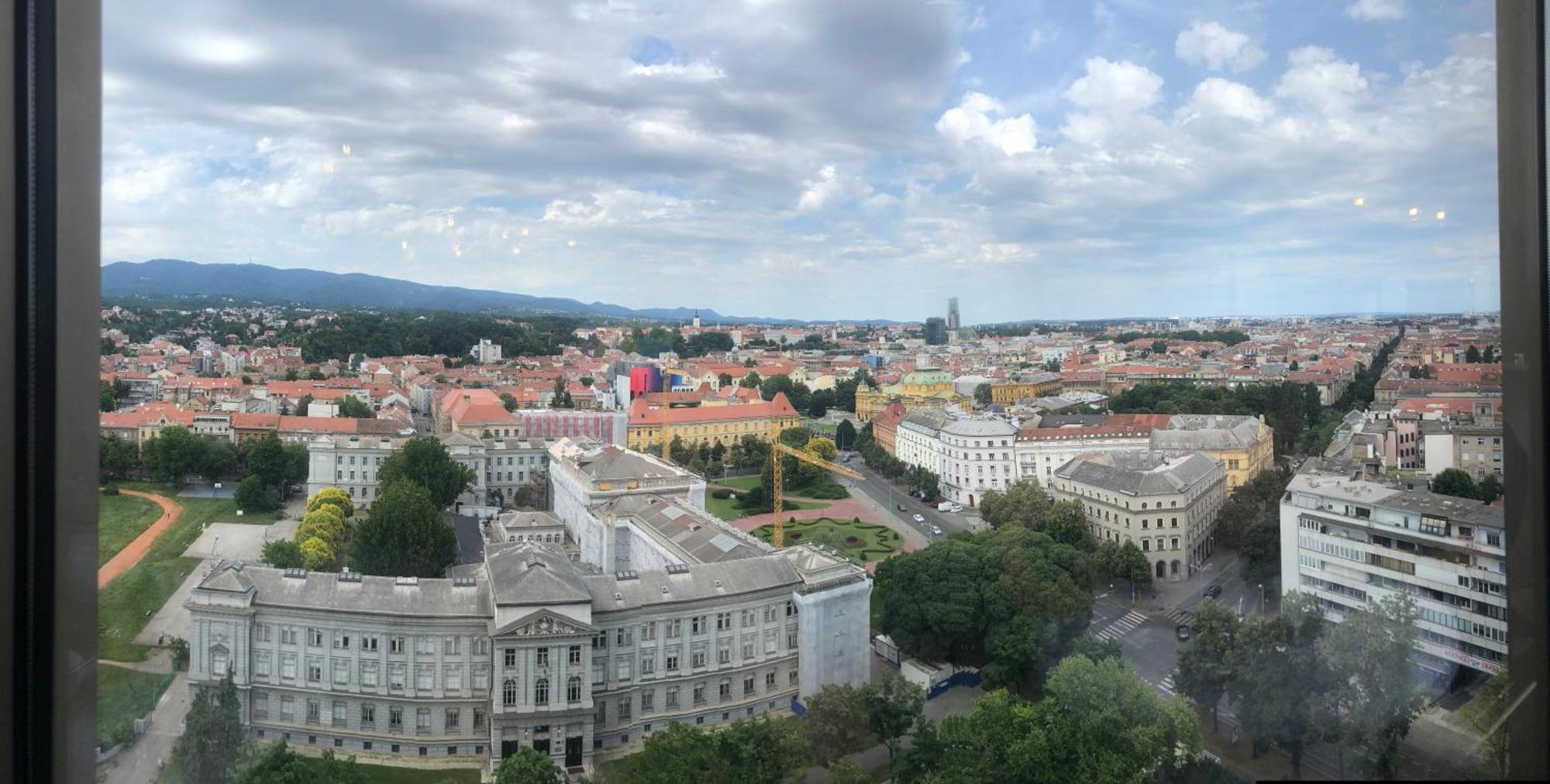 Lucky Place Apartment - Zumberacka With Free Private Parking Zagreb Luaran gambar